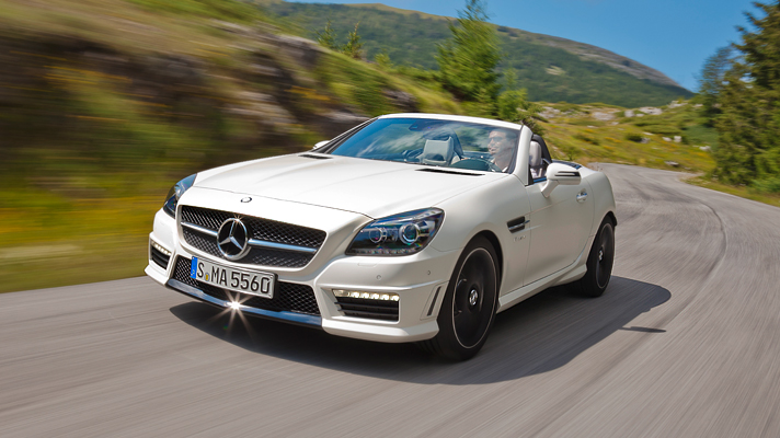 This is the new Merc SLK 55 AMG | Top Gear